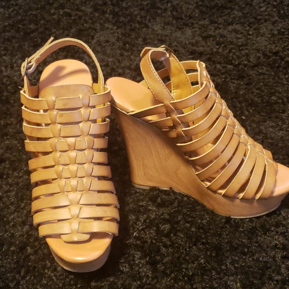 Open Toe Platform Wedge